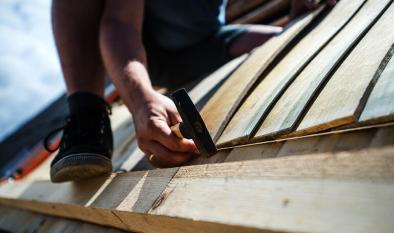 cedar roofing expert